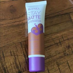 3/$10 NEW rimmel liquid mousse foundation